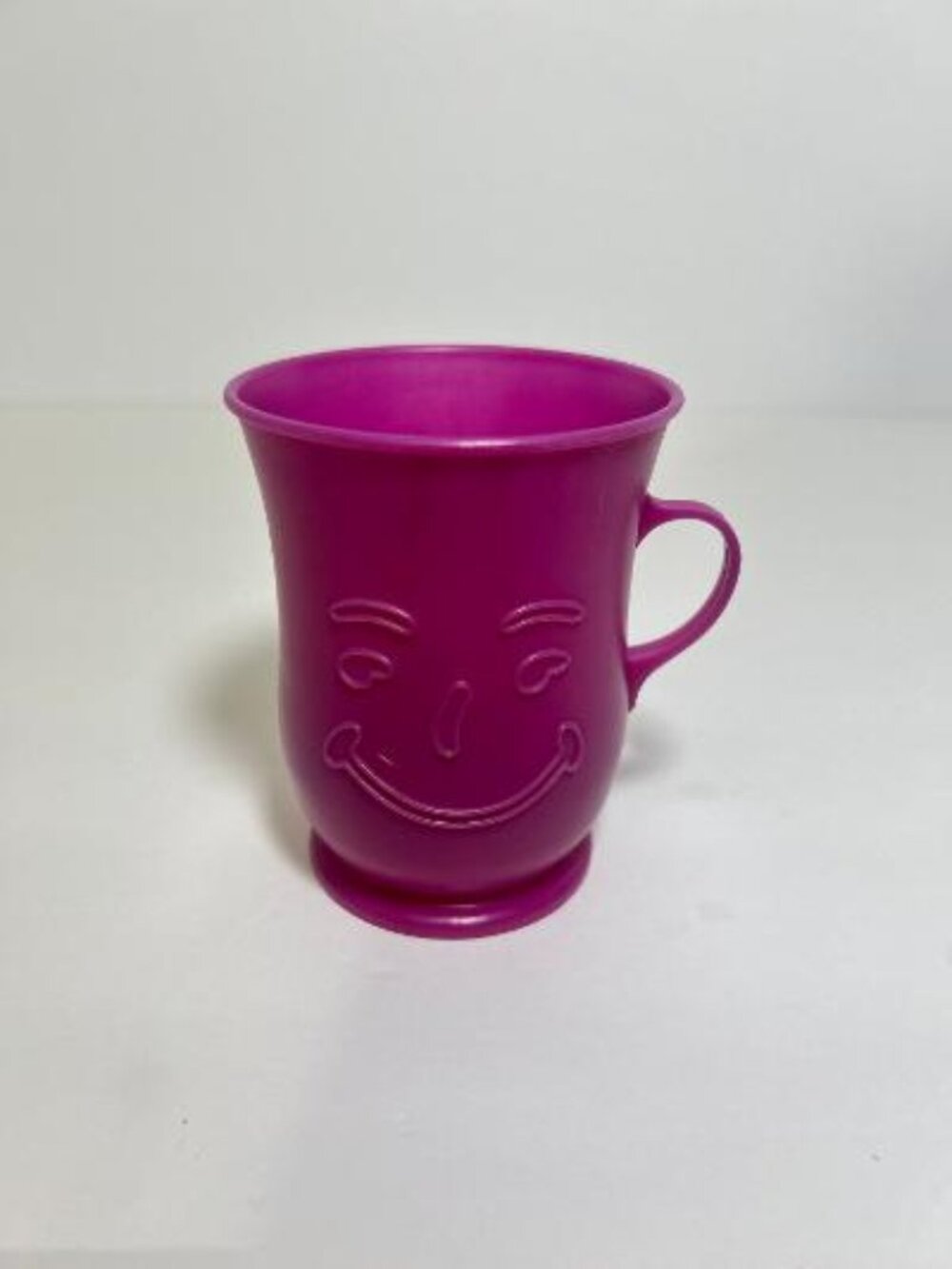 Vintage 1980's Kool-Aid Man Smile Purple 8 oz. Plastic Cup With Handle 80's